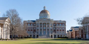 Studying in the USA: Real Costs, Opportunities, and Hidden Challenges